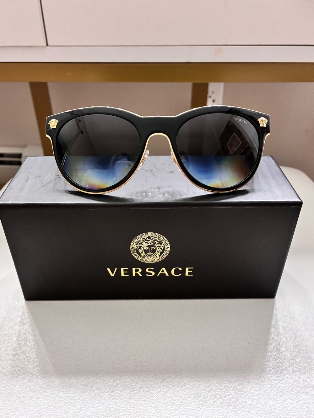 Versace Black and Gold Cat-Eye Sunglasses NEW - Picture 6 of 6